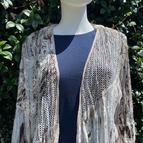 Chico’s Travelers Lightweight Embroidered Crochet Cardigan - Picture 2 of 13